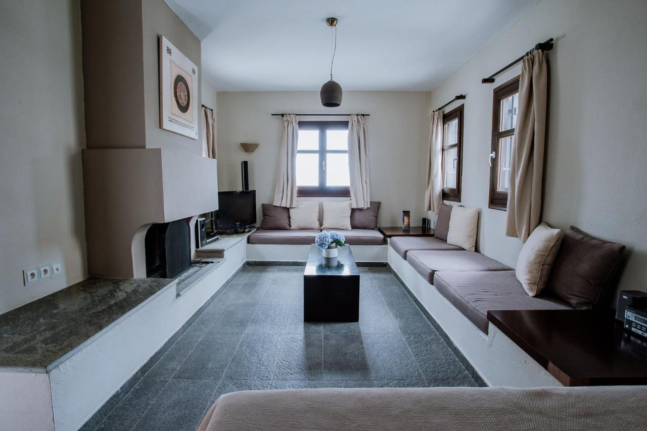 12 Months Resort & Spa Tsagaráda Eksteriør bilde